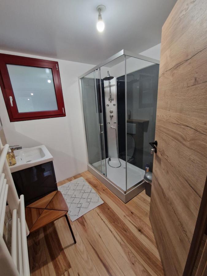 Chalet De La Foret 1 A 6 Pers Saint-Sauveur  Kültér fotó